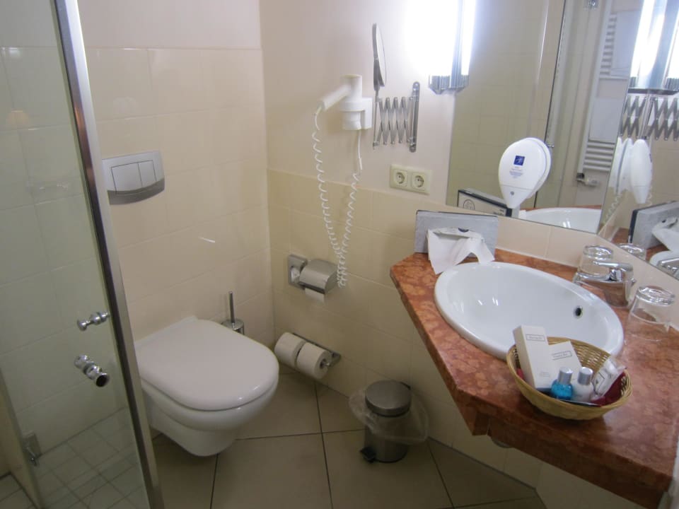 Bad Hotel Wyndham Garden Quedlinburg Stadtschloss