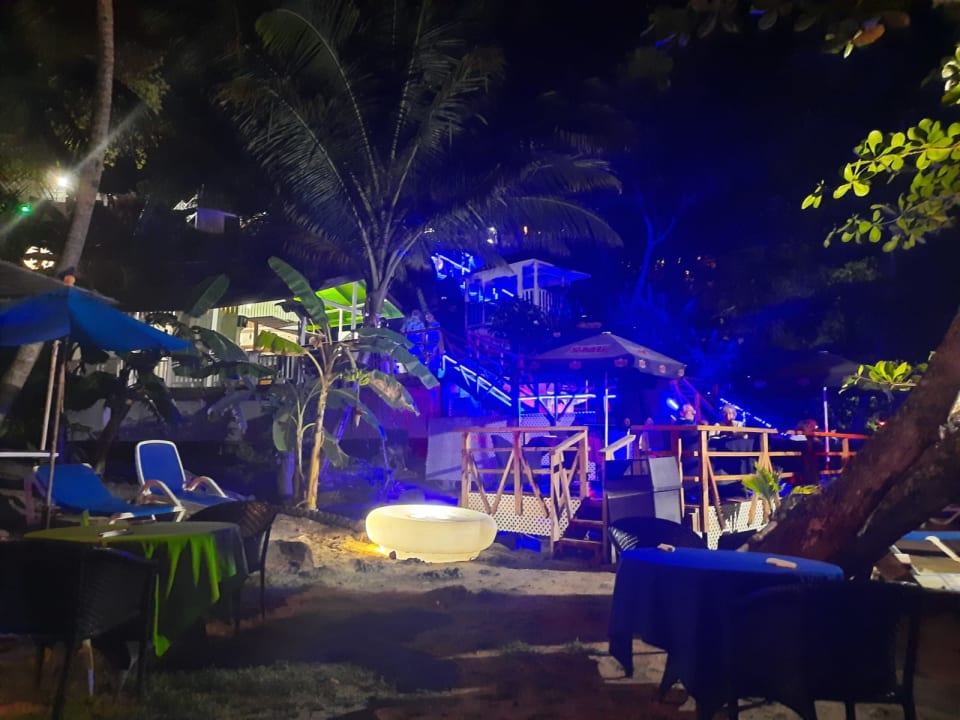 Strand Hotel Bacolet Beach Club