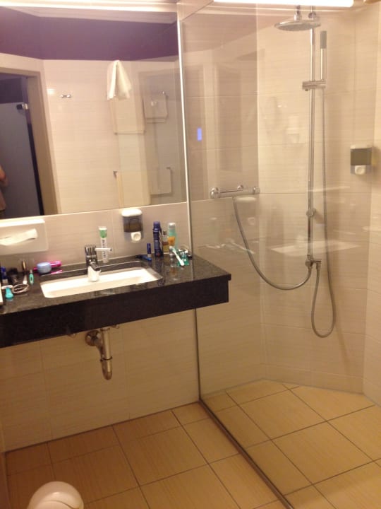 Bad im Zimmer 123 Hotel Der Wilhelmshof