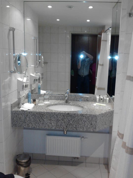 Tolles Großes Bad Welcome Parkhotel Bochum