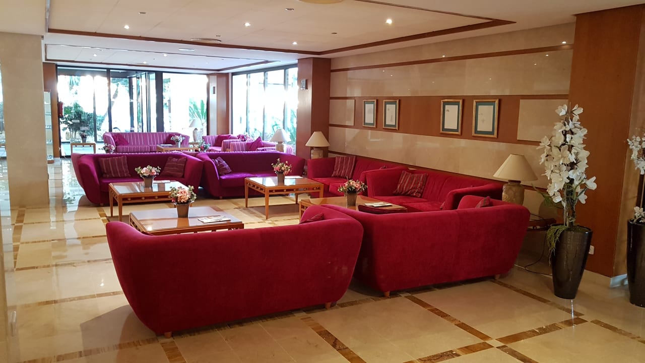 Lobby allsun Hotel Borneo - Adults only