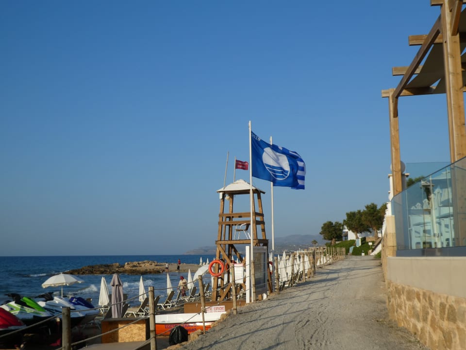Strand Alexander Beach Hotel & Village Resort