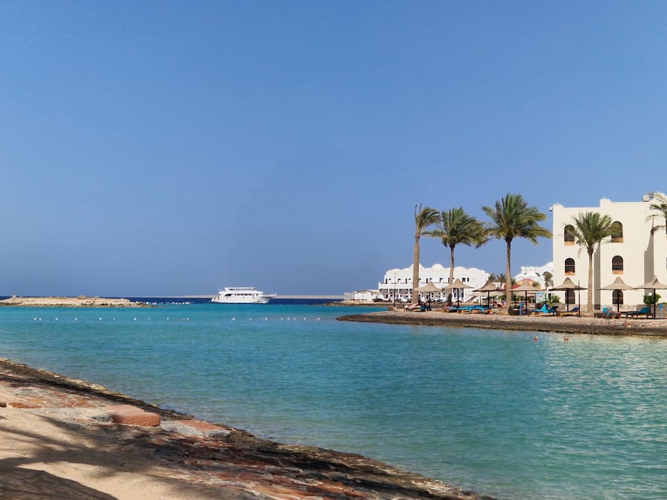 Strand Arabia Azur Resort