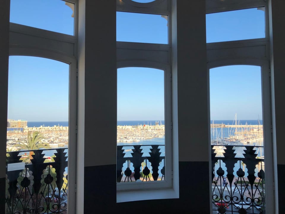 Ausblick Casa Alberola Alicante, Curio Collection by Hilton