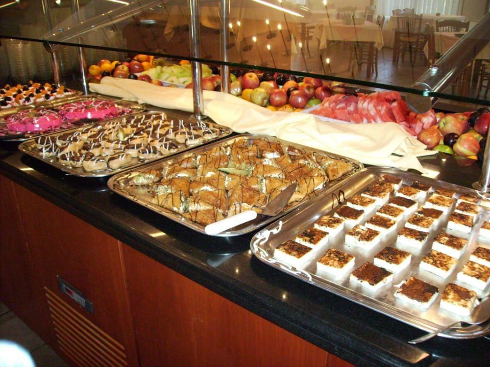 Nachspeisenbuffet Atlantica Marmari Beach