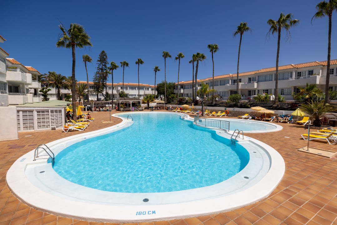 Pool Apartments Fuentepark