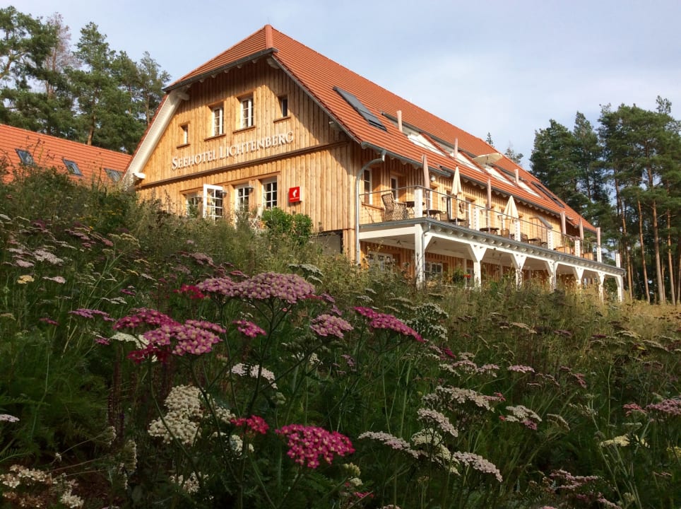 Außenansicht Seehotel Lichtenberg