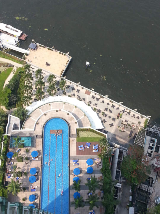 Blick vom 29.Stock runter Chatrium Hotel Riverside Bangkok