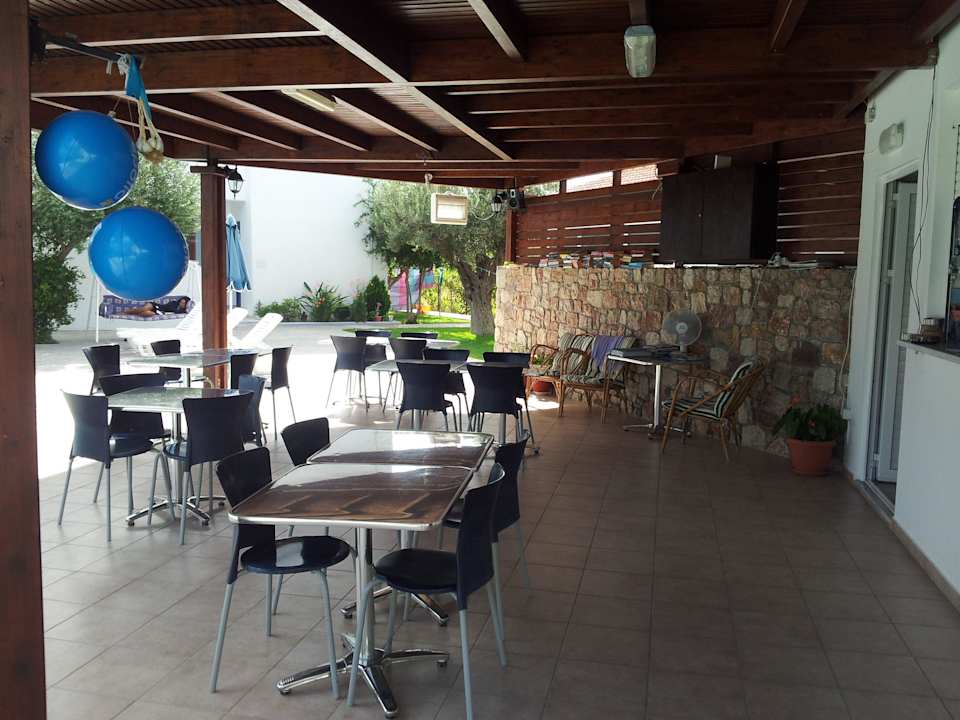 Barbereich Apartments Triantafyllas