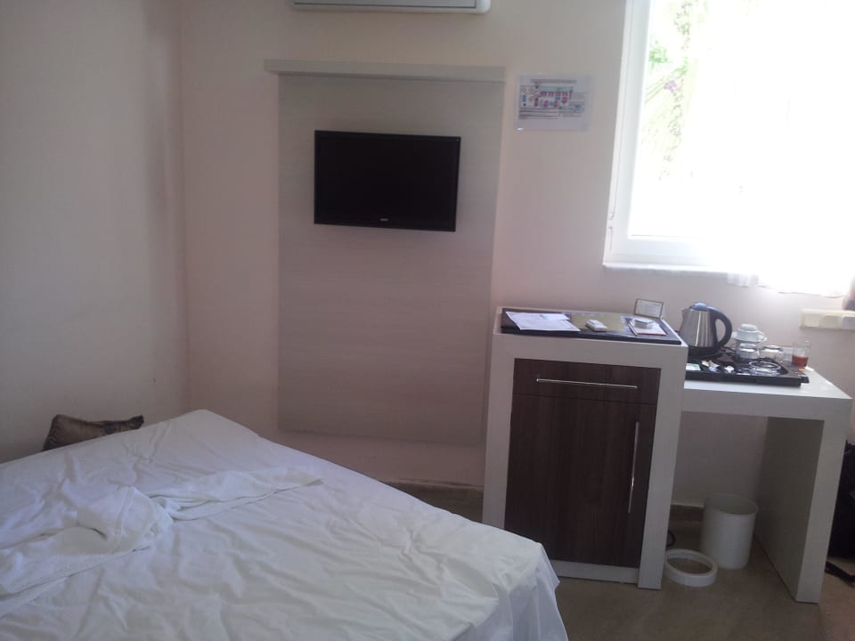 Doppelzimmer- nicht mehr als 9 m² Hotel Club Paradiso