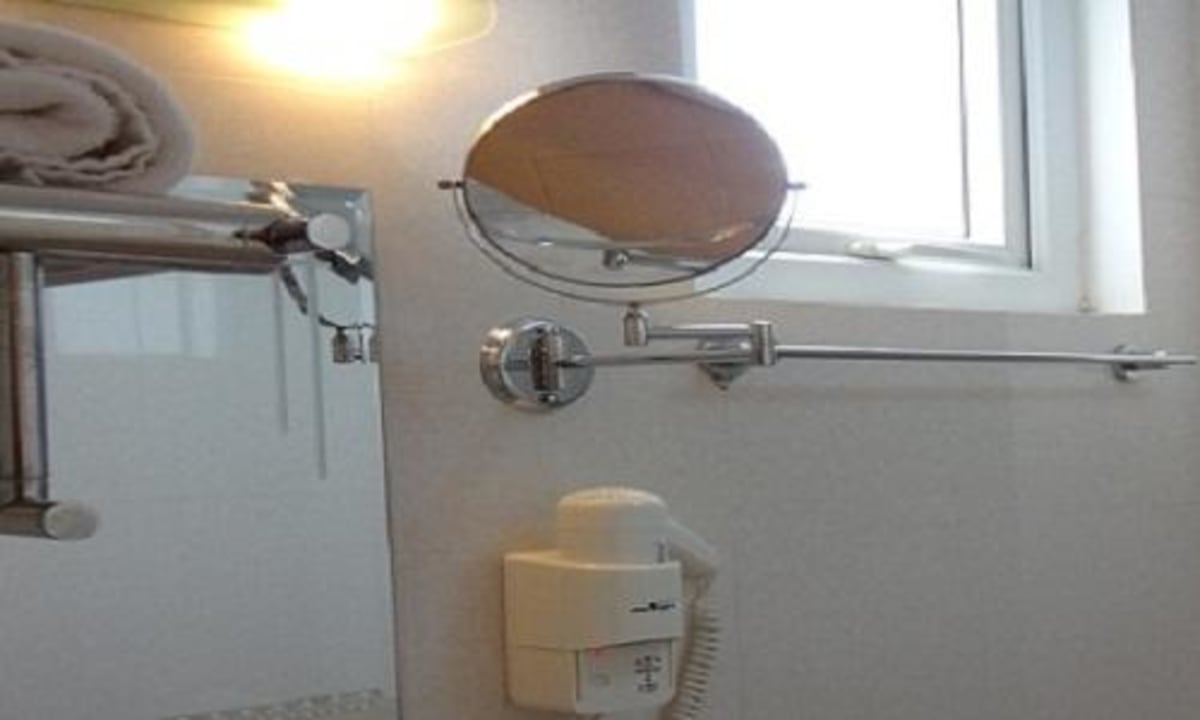 Bathroom facilities Hanoi Trendy Hotel