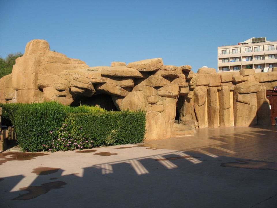 Künstliche Felsenlandschaft Kaya Belek Hotel