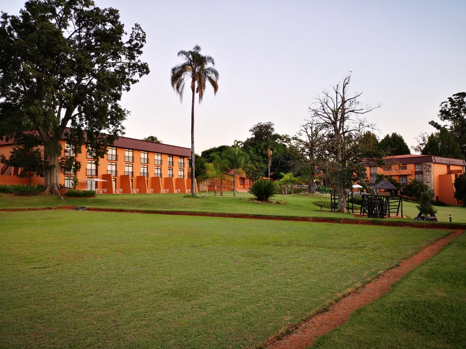 Außenansicht Pine Lake Inn