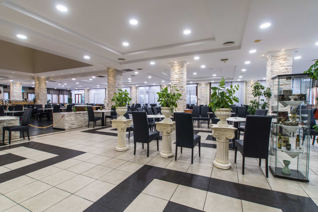 Gastro Alexandros Palace