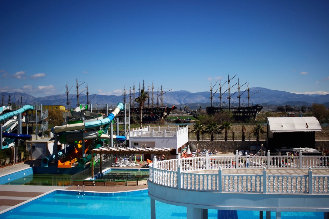 Pool J'adore Deluxe Hotel & Spa