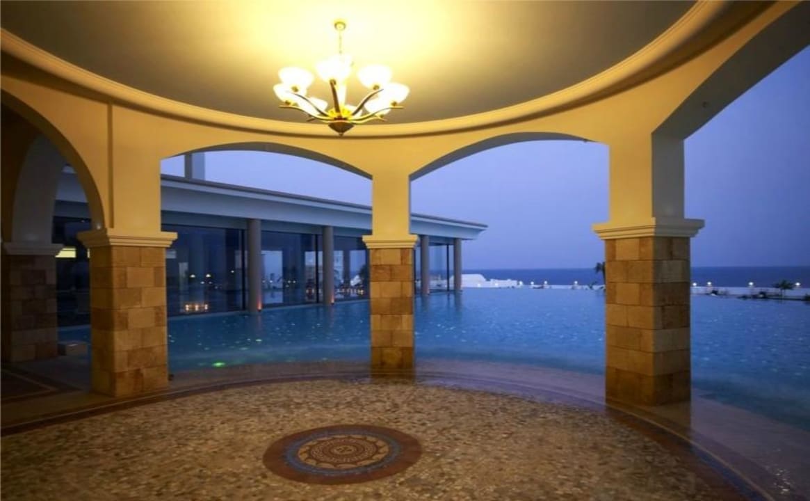 Außenansicht (nachts) Atrium Prestige Thalasso Spa Resort & Villas