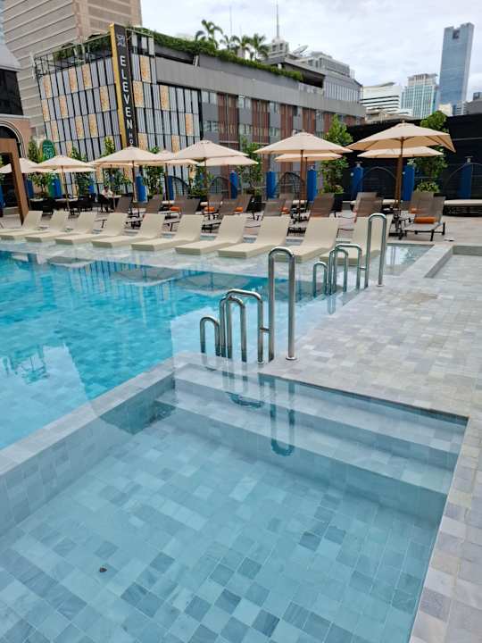 Pool Pipa Hotel Bangkok Sukhumvit 11