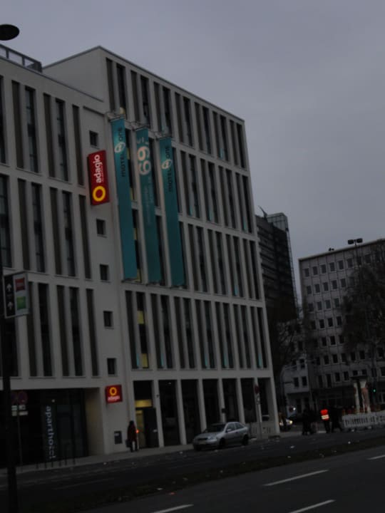 Außenansicht Motel One Köln Waidmarkt