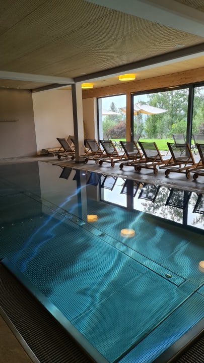 Pool Naturhotel Bauernhofer