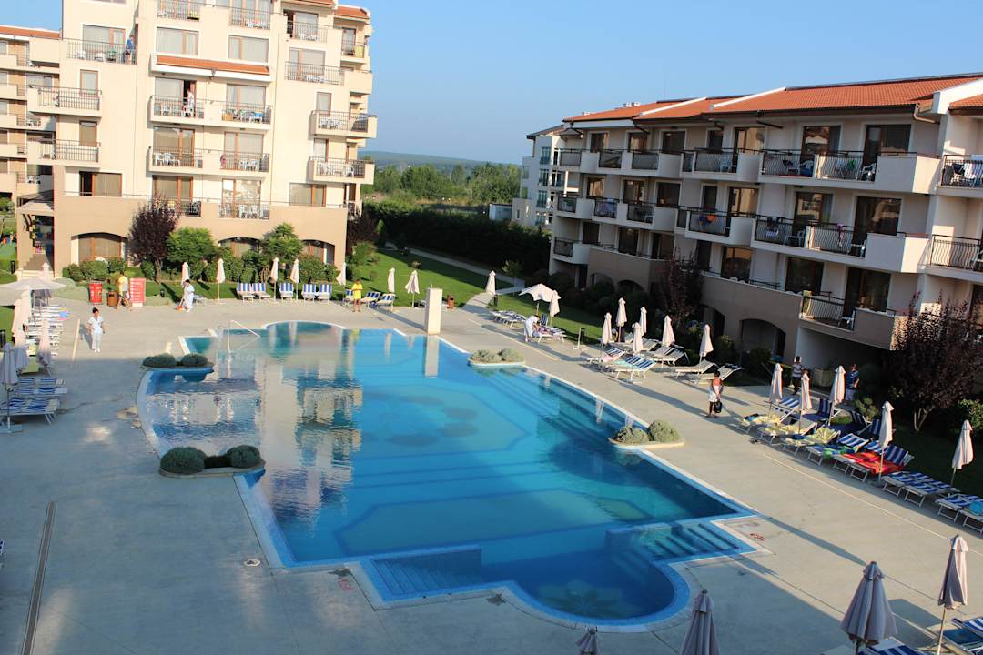 Der Pool vorm Balkon HVD Clubhotel Miramar