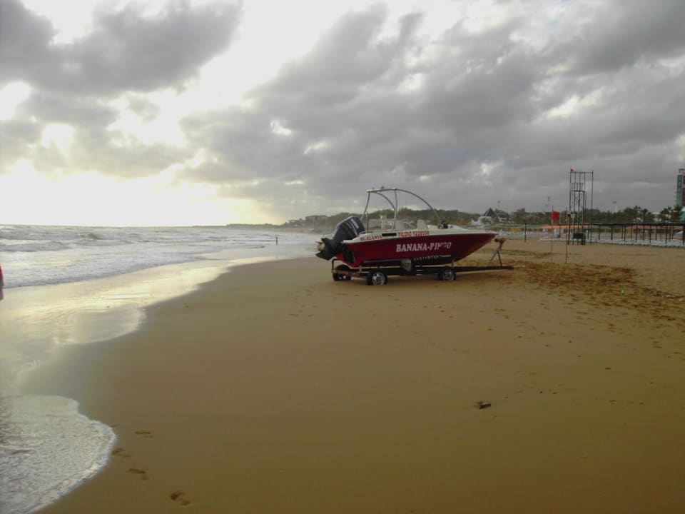 Strand Grand Seker Hotel