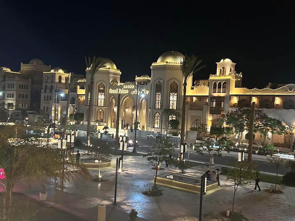 Außenansicht The Grand Palace - Adults only