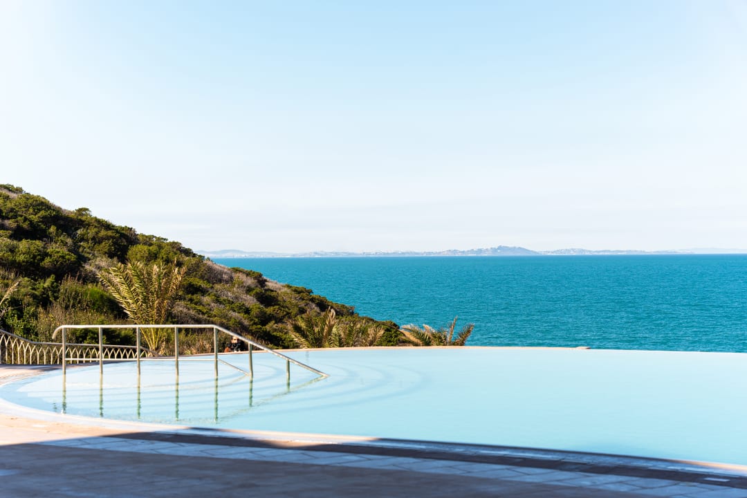 Pool Royal Tulip Korbous Bay Thalasso & Springs