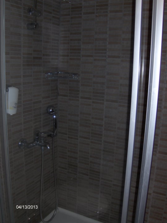 Good pressure Prime Beach Hotel