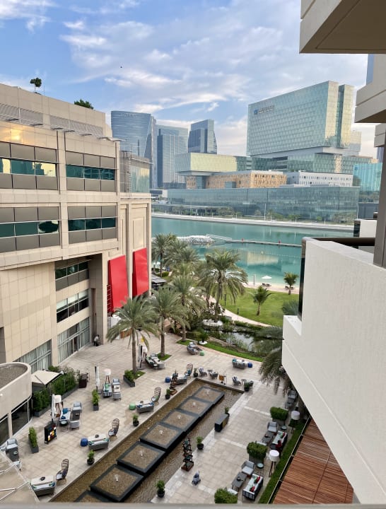 Ausblick Beach Rotana - Residences