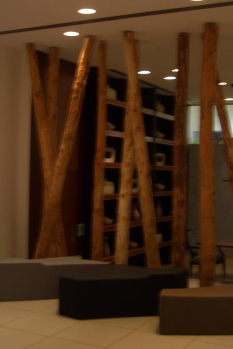 Moderne Kunst Napa Mermaid Hotel & Suites