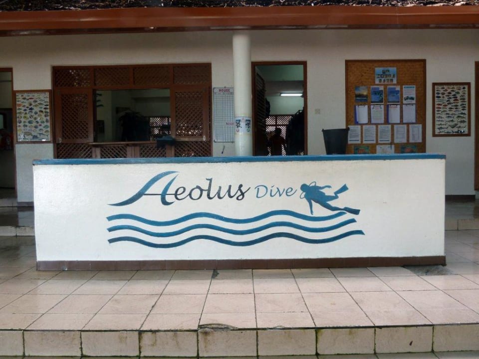 Tauchbasis in deutscher Hand Fihalhohi Maldives