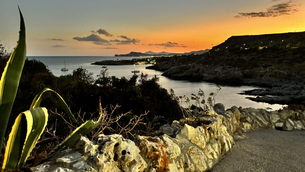 Außenansicht Hotel Kalithea Horizon Royal