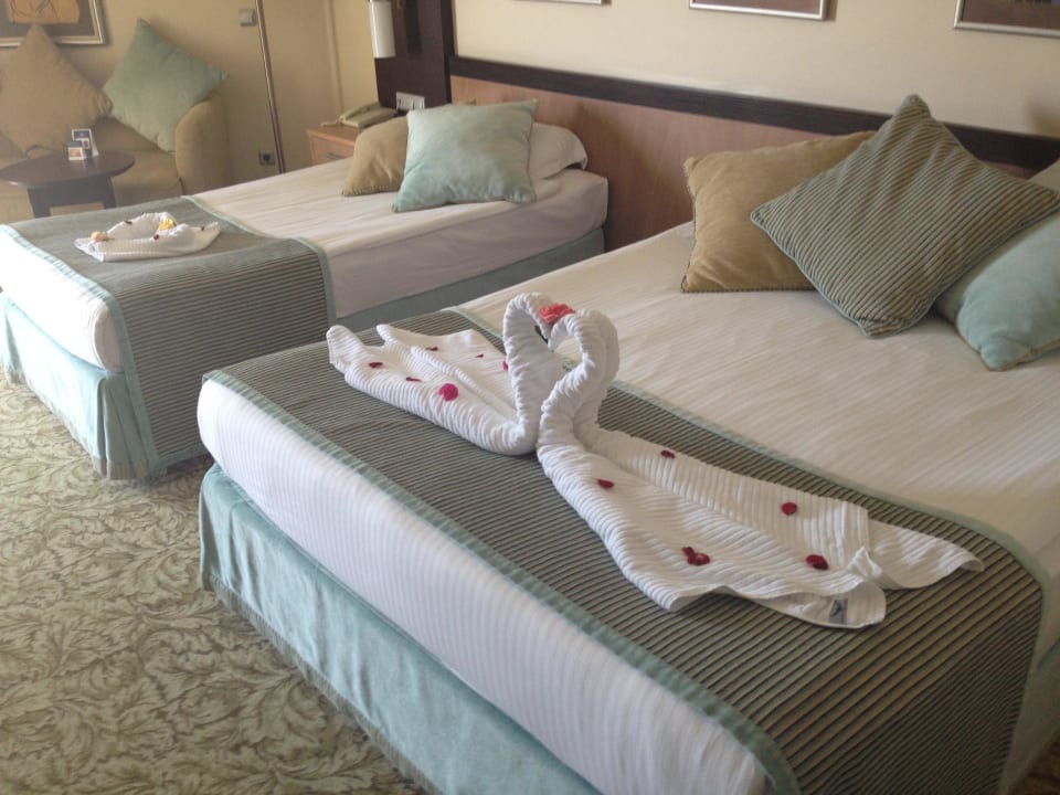 Family Suite Royal Wings Hotel