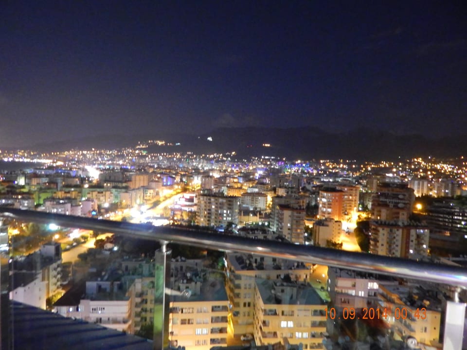 Вид с крыши Diamond Hill Resort Hotel