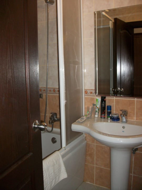 Badezimmer Club Turtas Beach Hotel