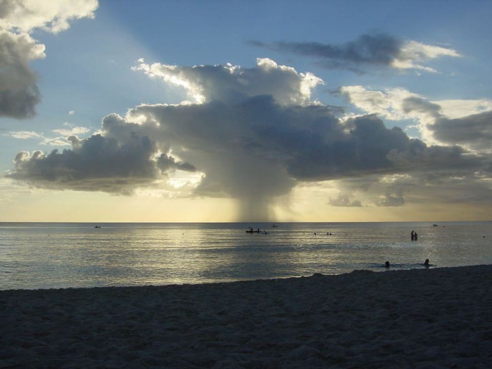Regenwolke Iberostar Selection Hacienda Dominicus