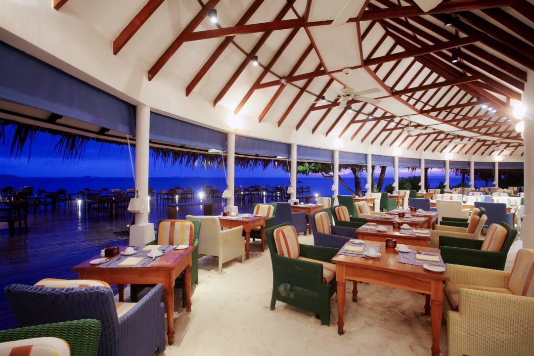 Reef Buffet Restaurant & Teppanyaki  Machchafushi Island Resort & Spa Maldives, The Centara Collection