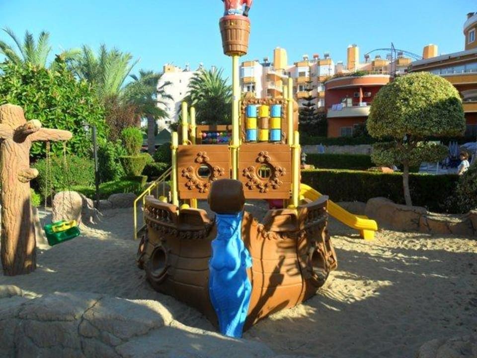 Kinderspielplatz Lonicera Resort & Spa Hotel