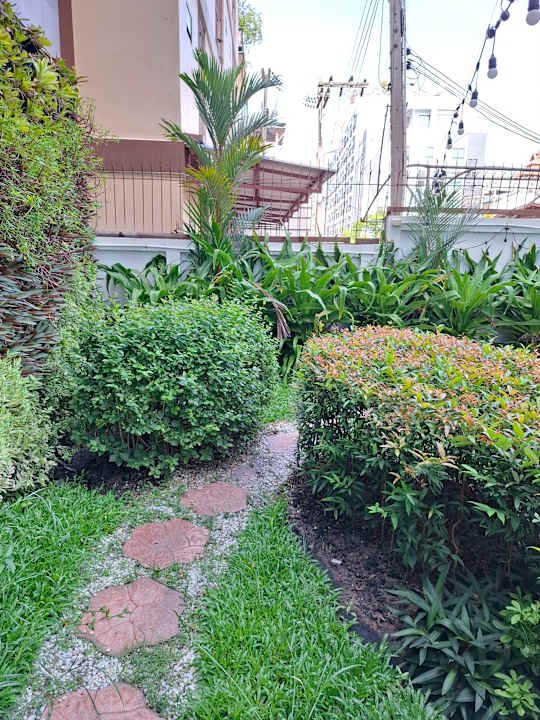 Gartenanlage Holiday Inn Express Pattaya Central