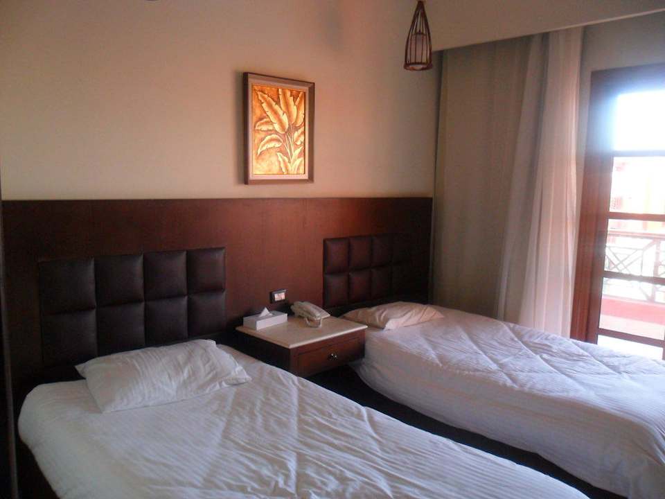 Pokój (numer ponad 400) Pickalbatros Alf Leila Wa Leila Resort - Neverland Hurghada