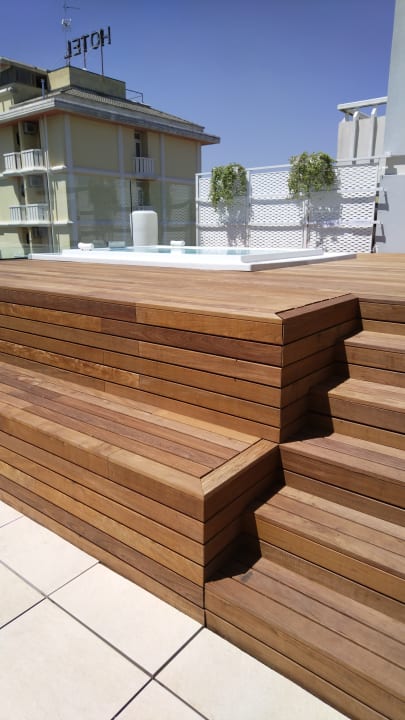 Pool Hotel Montecarlo