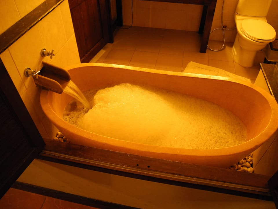 Badwanne Kata Palm Resort & Spa