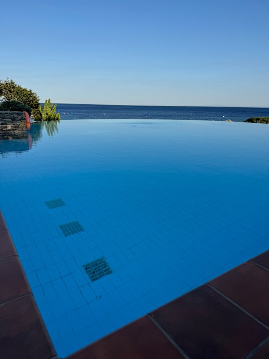 Pool Kakkos Beach Hotel