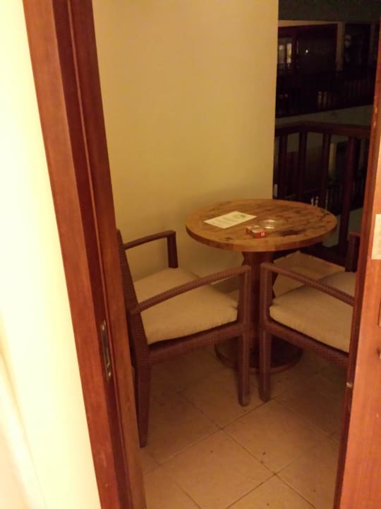 Kleiner, ausreichender Balkon The Laguna A Luxury Collection Resort & Spa