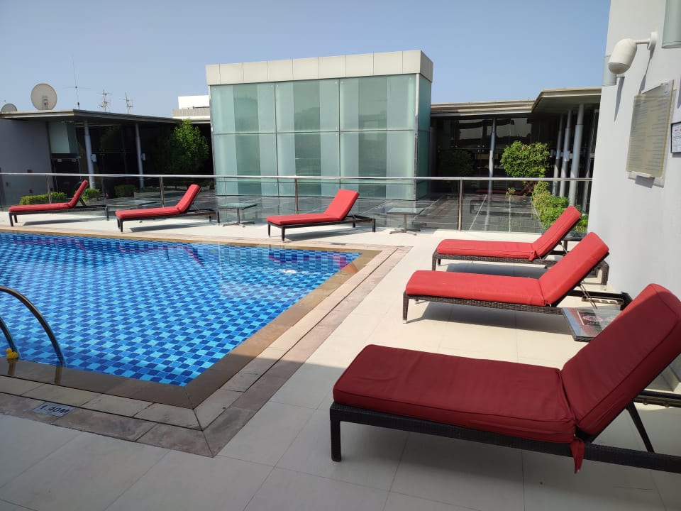 Pool Centro Barsha