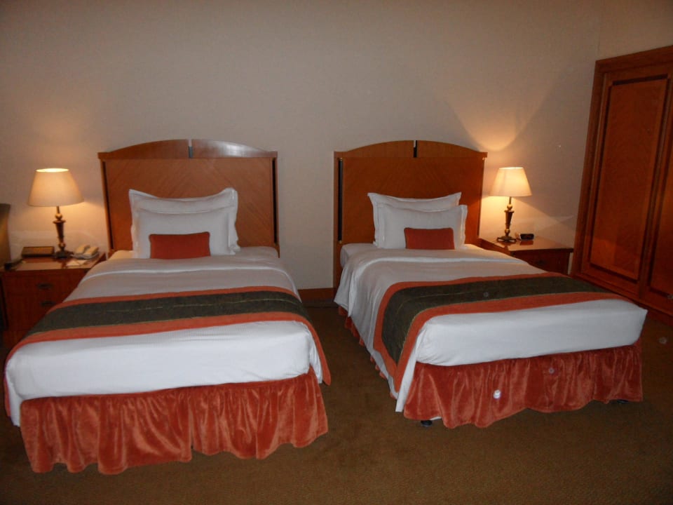 Unser Bett Al Raha Beach Resort & Spa