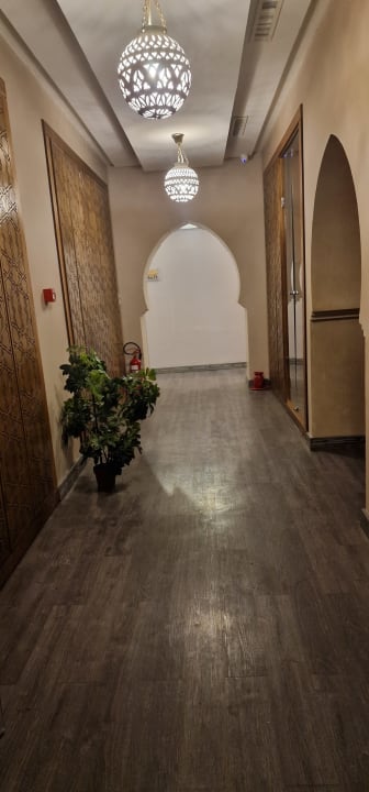 Sport & Freizeit Dar Khayam