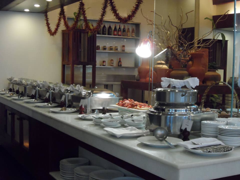 Część bufetu Hotel Lotus Resort & Spa