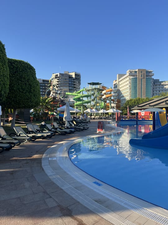 Pool Limak Lara Deluxe Hotel & Resort