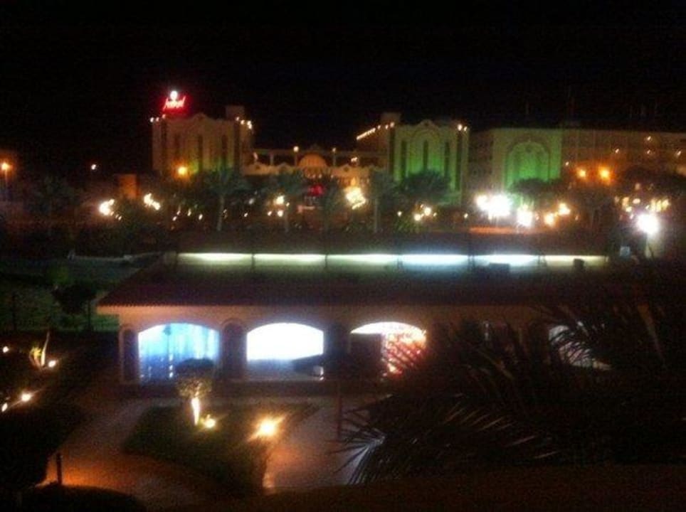 Из окна - ночной Фестиваль Riviera Aqua Park Resort